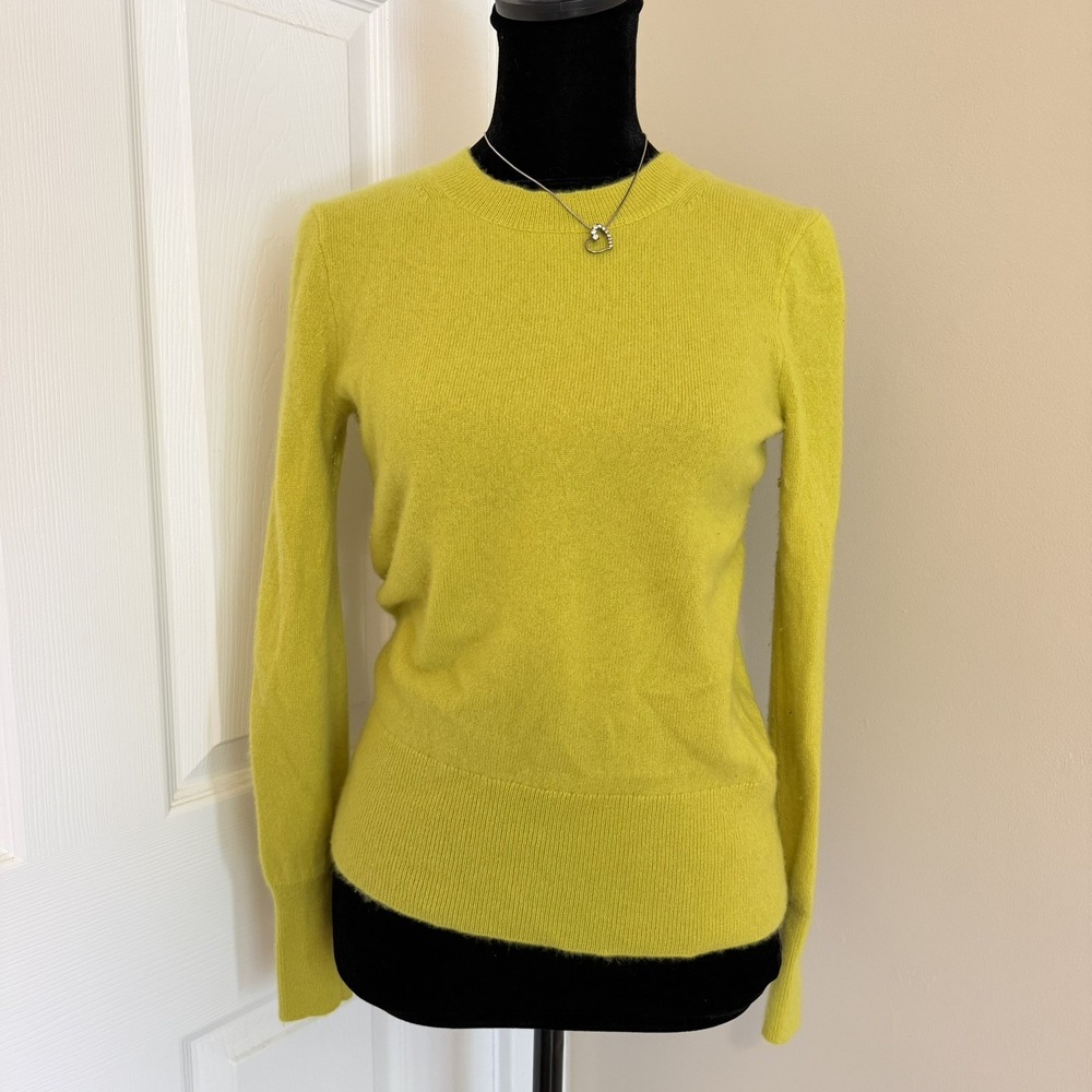J. Crew 100% Cashmere Classic Fit Crewneck Sweater Chartreuse XXS-XS Preppy Chic
